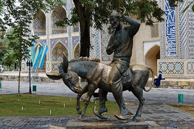 Statue de Nasr Eddin Hodja-001